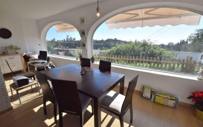 Bargain Villa in Torreblanca with Huge Potential